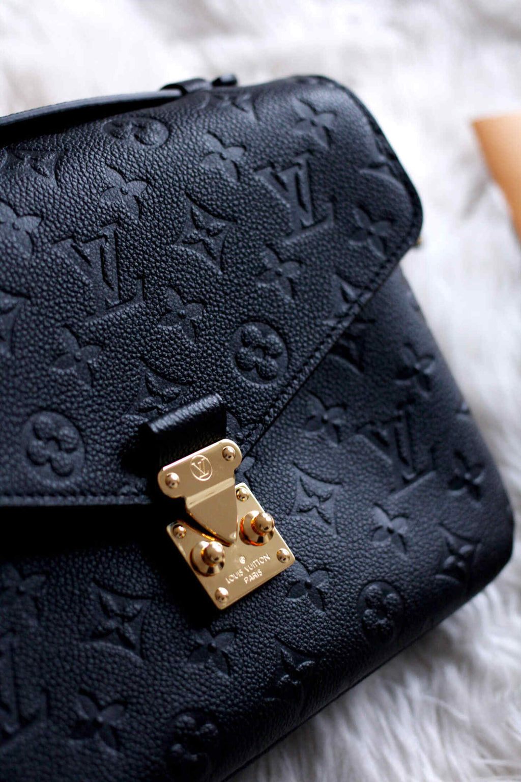 LV Pochette M¨¦tis Monogram Empreinte Leather Handle Crossbody Bag with Navy Blue Leather Trim