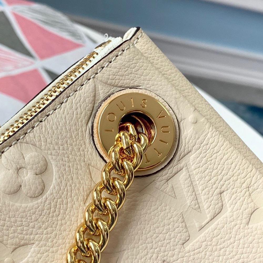Lv Sur¨¨ne BB