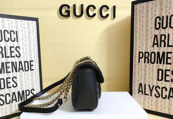 Gucci GG Marmont matelass¨¦ mini bag
