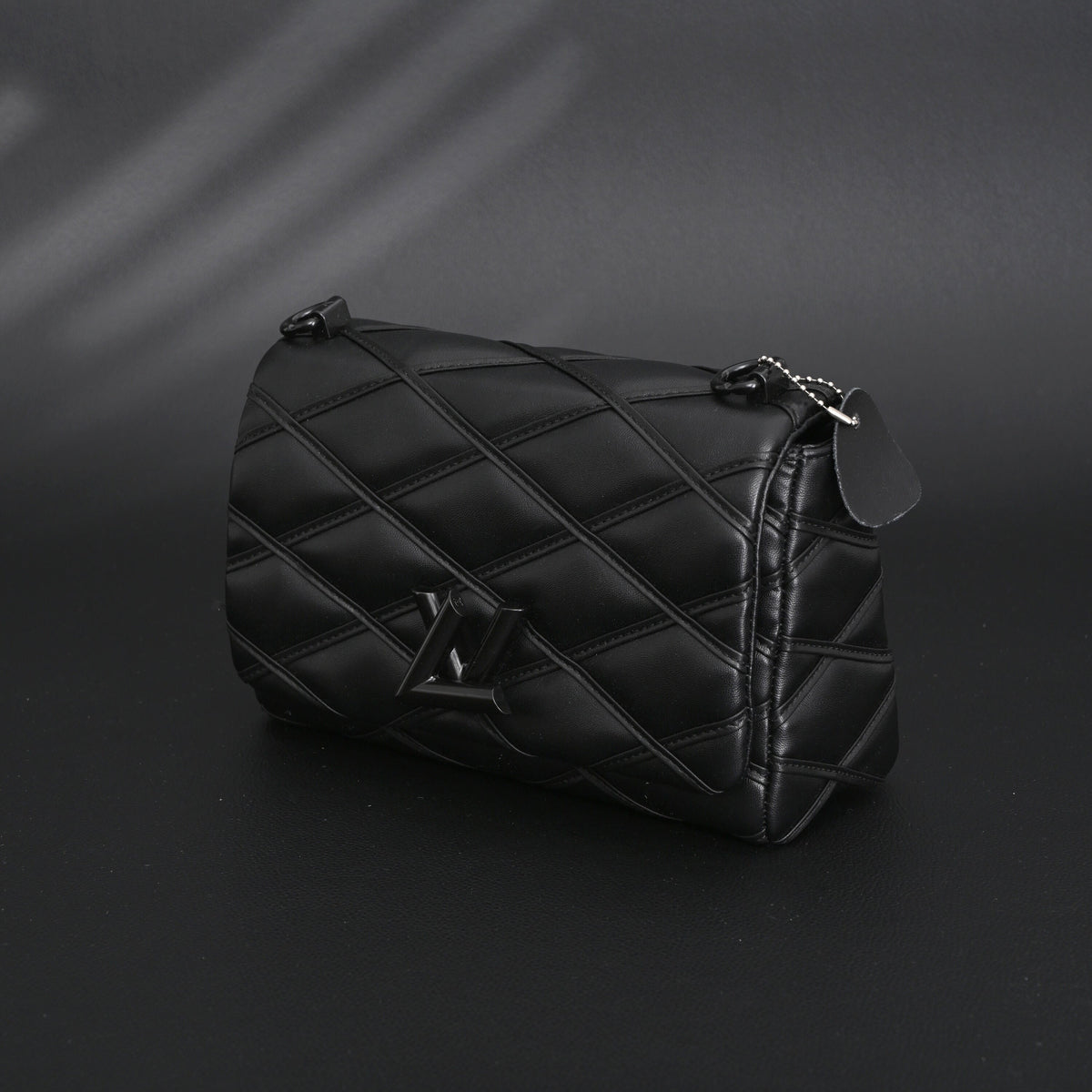 Louis Vuitton GO-14 MM Quilted Leather Chain Shoulder Bag ¨C Black