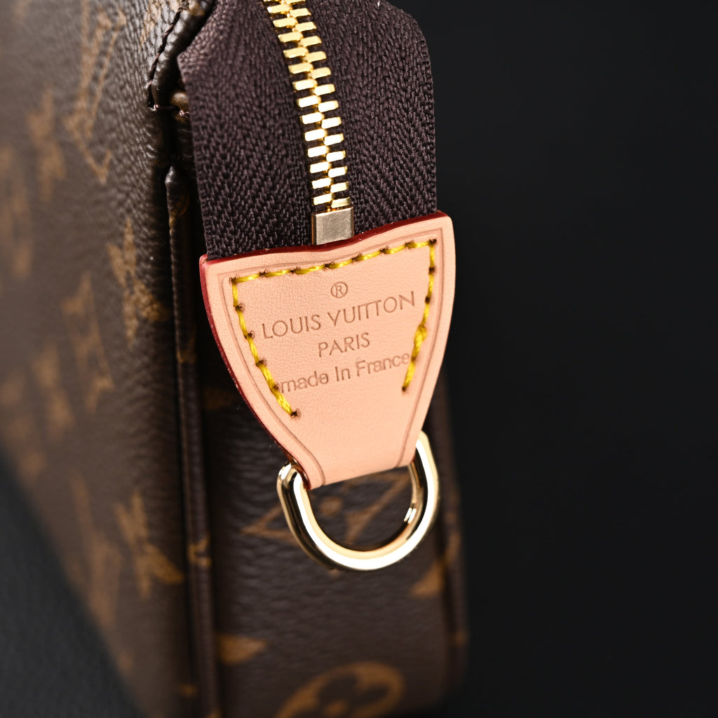 Louis Vuitton Pochette Accessoires Monogram Canvas Clutch Bag ¨C Brown with Gold Chain (M82766)