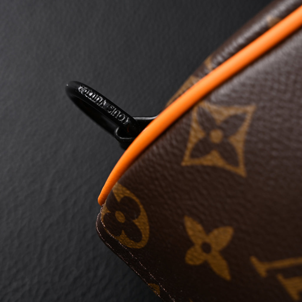 Louis Vuitton Keepall Bandouli¨¨re 50 ¨C Monogram Canvas with Neon Orange Trim