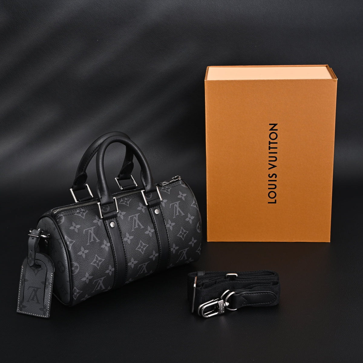 Louis Vuitton Keepall Bandouli¨¨re 50 ¨C Monogram Eclipse Canvas