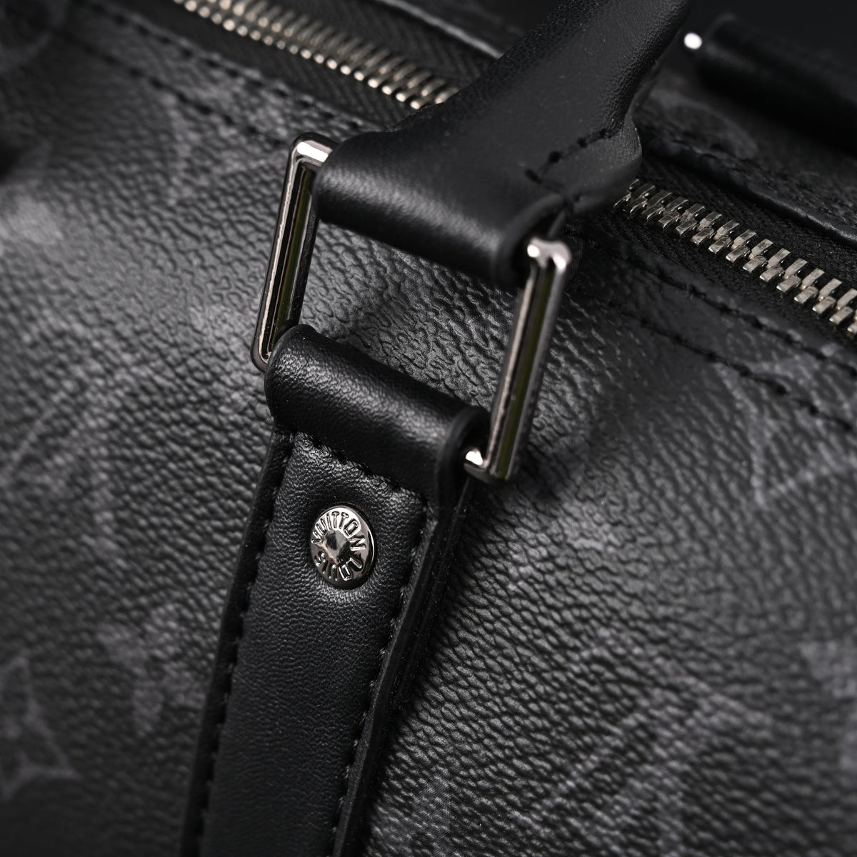 Louis Vuitton Keepall Bandouli¨¨re 50 ¨C Monogram Eclipse Canvas