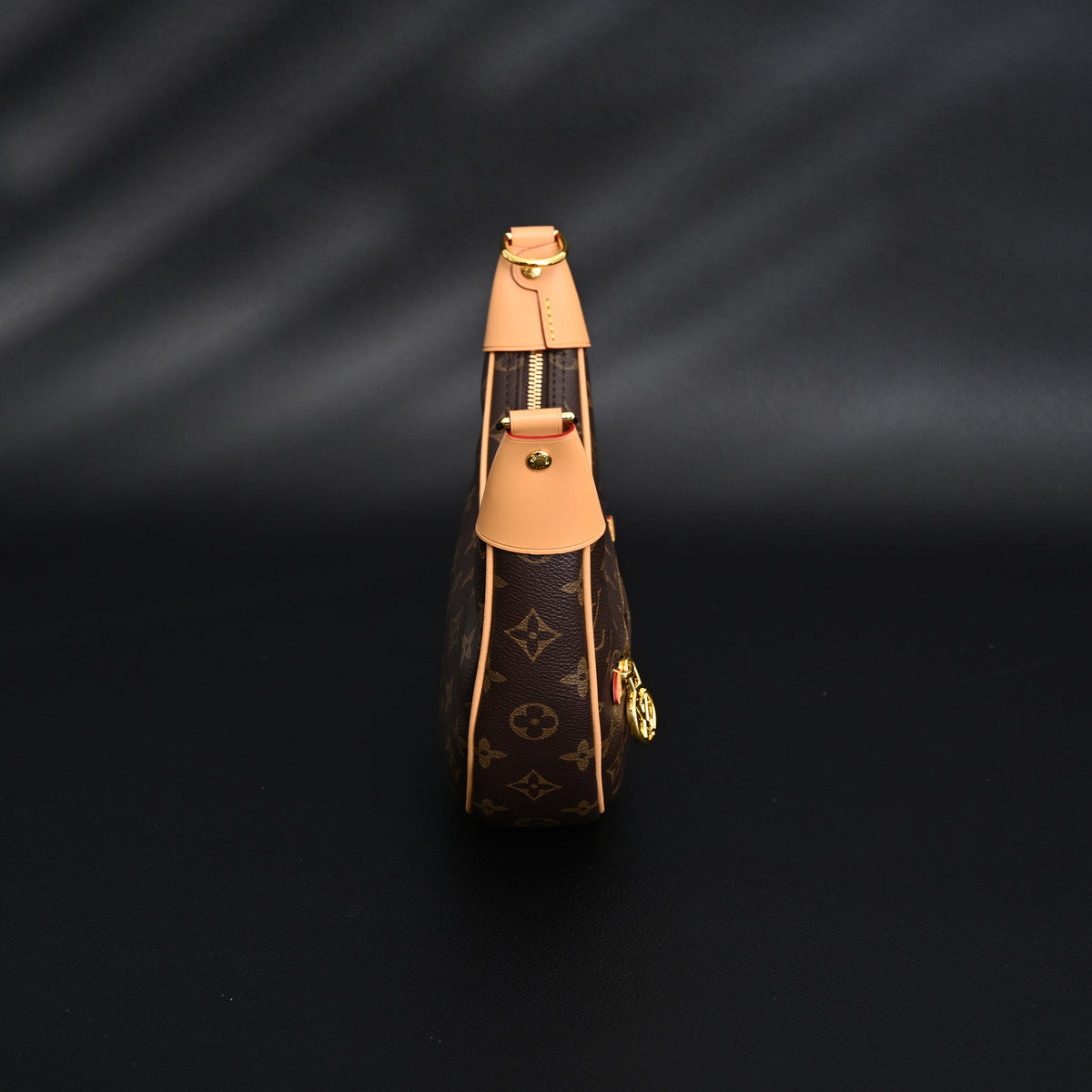 Louis Vuitton Loop Bag ¨C Monogram Canvas with Gold Chain