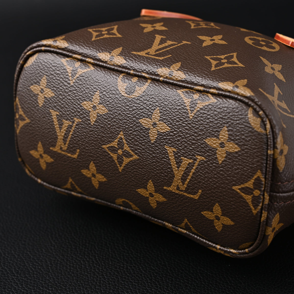 Louis Vuitton NeoNoe BB Bucket Bag ¨C Monogram Canvas with Removable Coin Purse