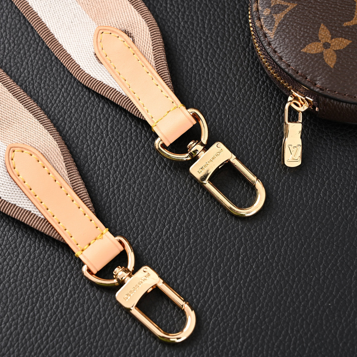 Louis Vuitton NeoNoe BB Bucket Bag ¨C Monogram Canvas with Removable Coin Purse