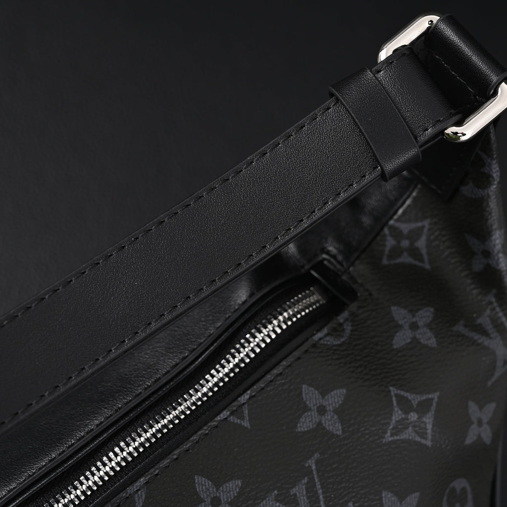 Louis Vuitton Discovery Bumbag ¨C Monogram Eclipse