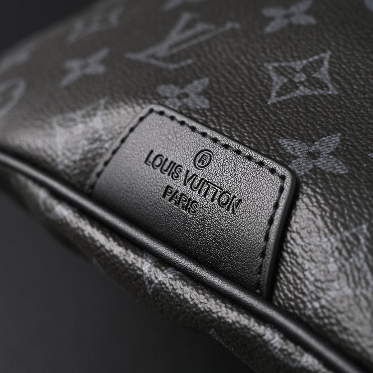 Louis Vuitton Discovery Bumbag ¨C Monogram Eclipse