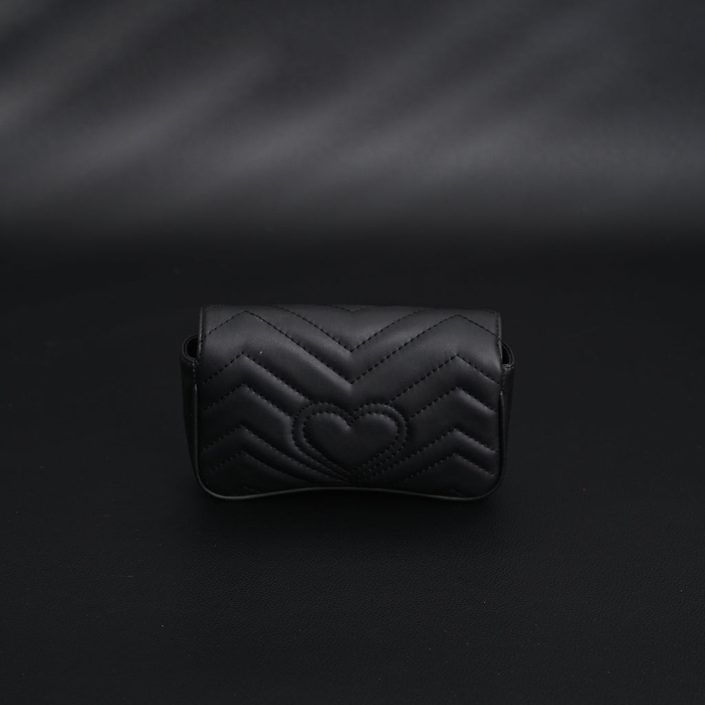 Gucci GG Marmont Matelass¨¦ Mini Shoulder Bag ¨C Black Leather with Gold Chain