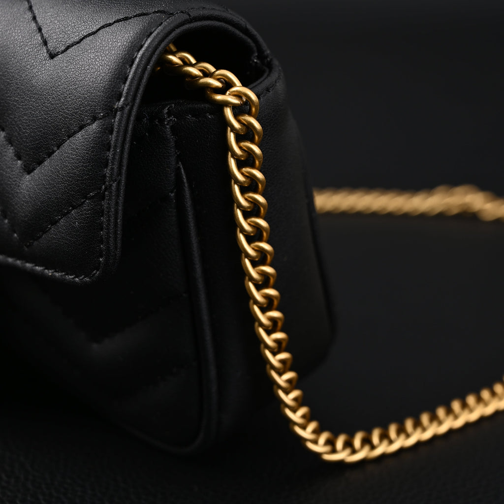Gucci GG Marmont Matelass¨¦ Mini Shoulder Bag ¨C Black Leather with Gold Chain