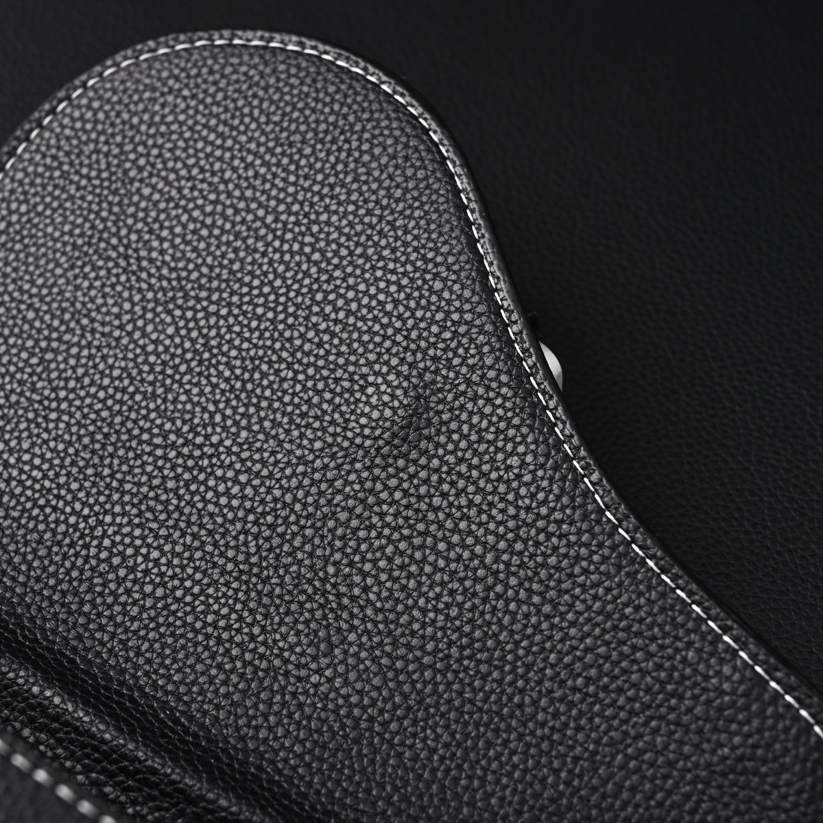 Dior Saddle Crossbody Bag ¨C Black Grained Calfskin with Silver-Tone Hardware