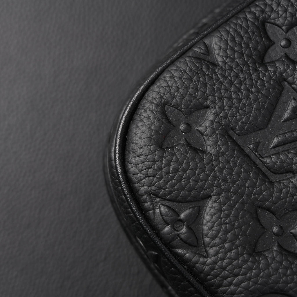 Louis Vuitton Capucines BB Top Handle Bag ¨C Black Taurillon Leather