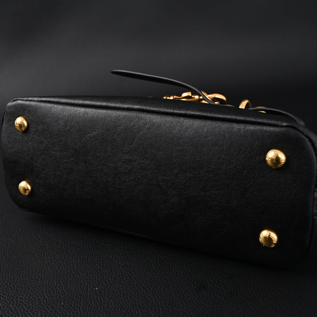 Miu Miu Black Leather Satchel Bag ¨C Medium Structured Tote