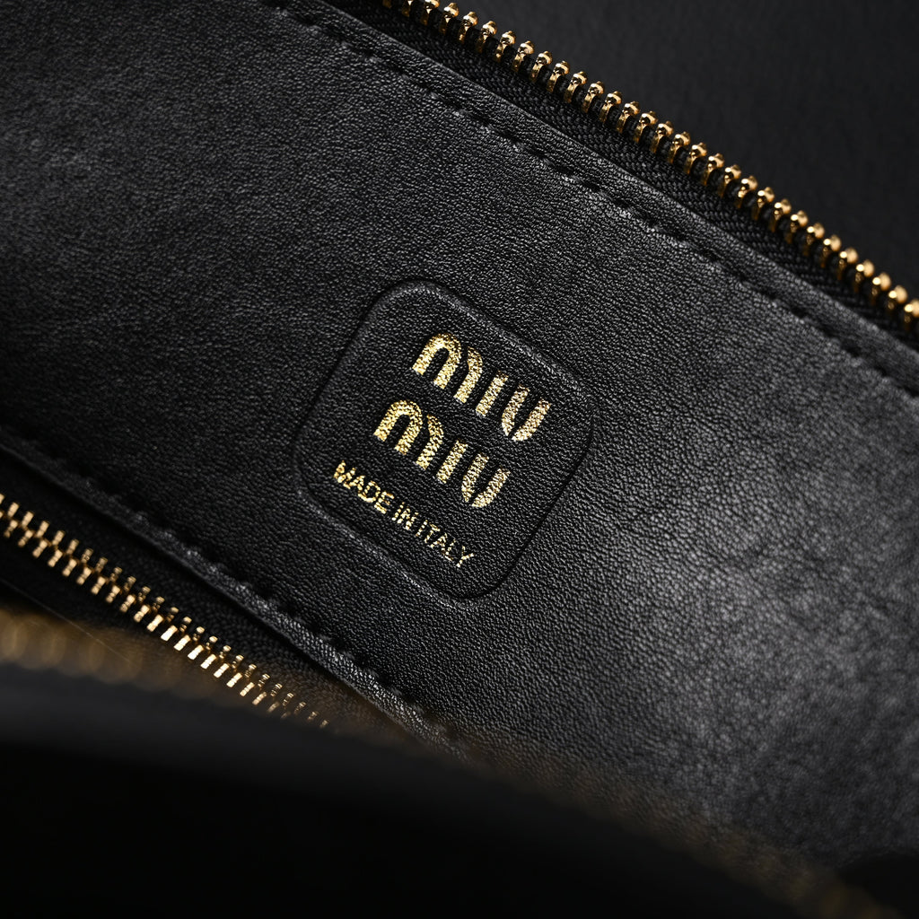 Miu Miu Black Leather Satchel Bag ¨C Medium Structured Tote