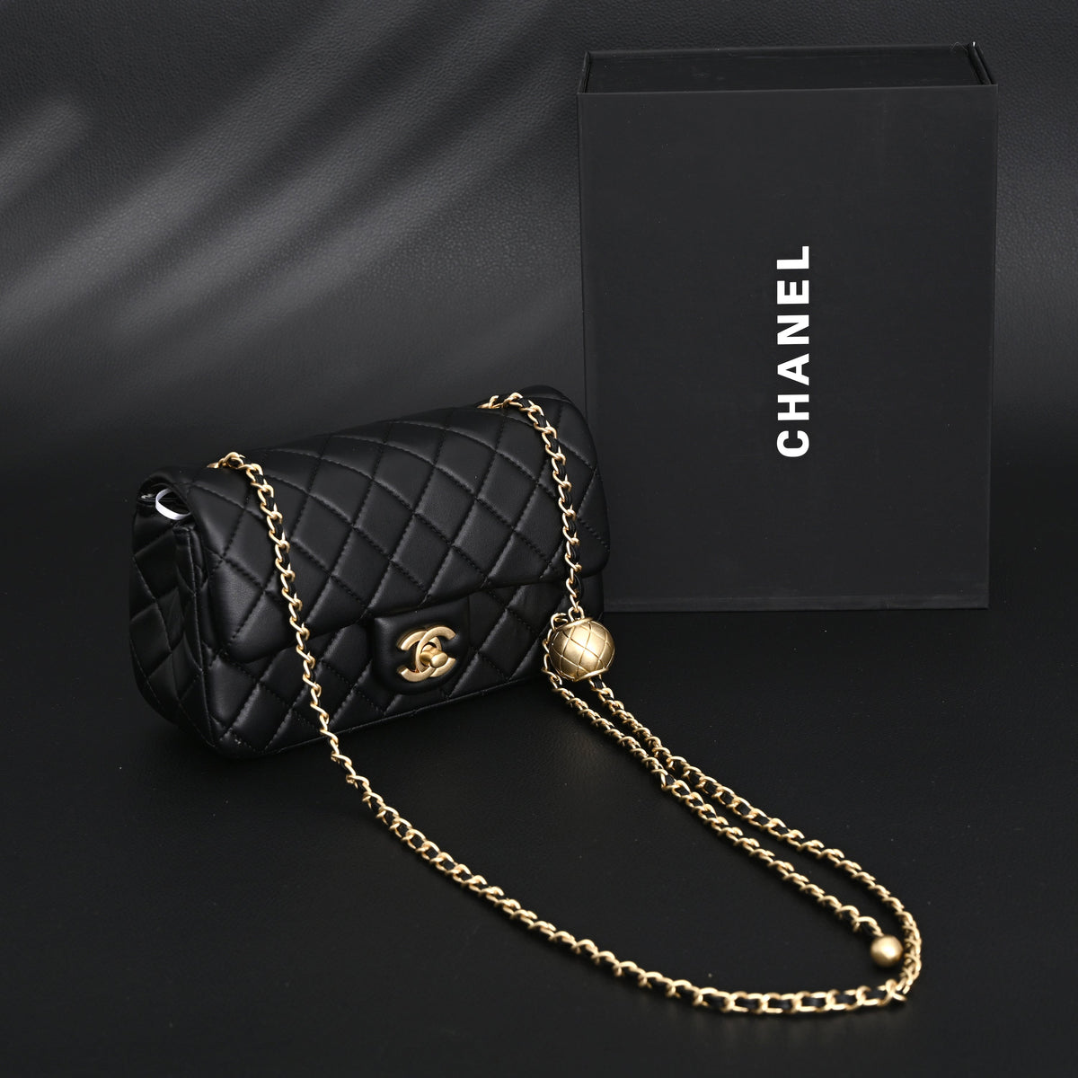 Chanel Classic Flap Mini Bag ¨C Black Quilted Lambskin with Gold-Tone Hardware