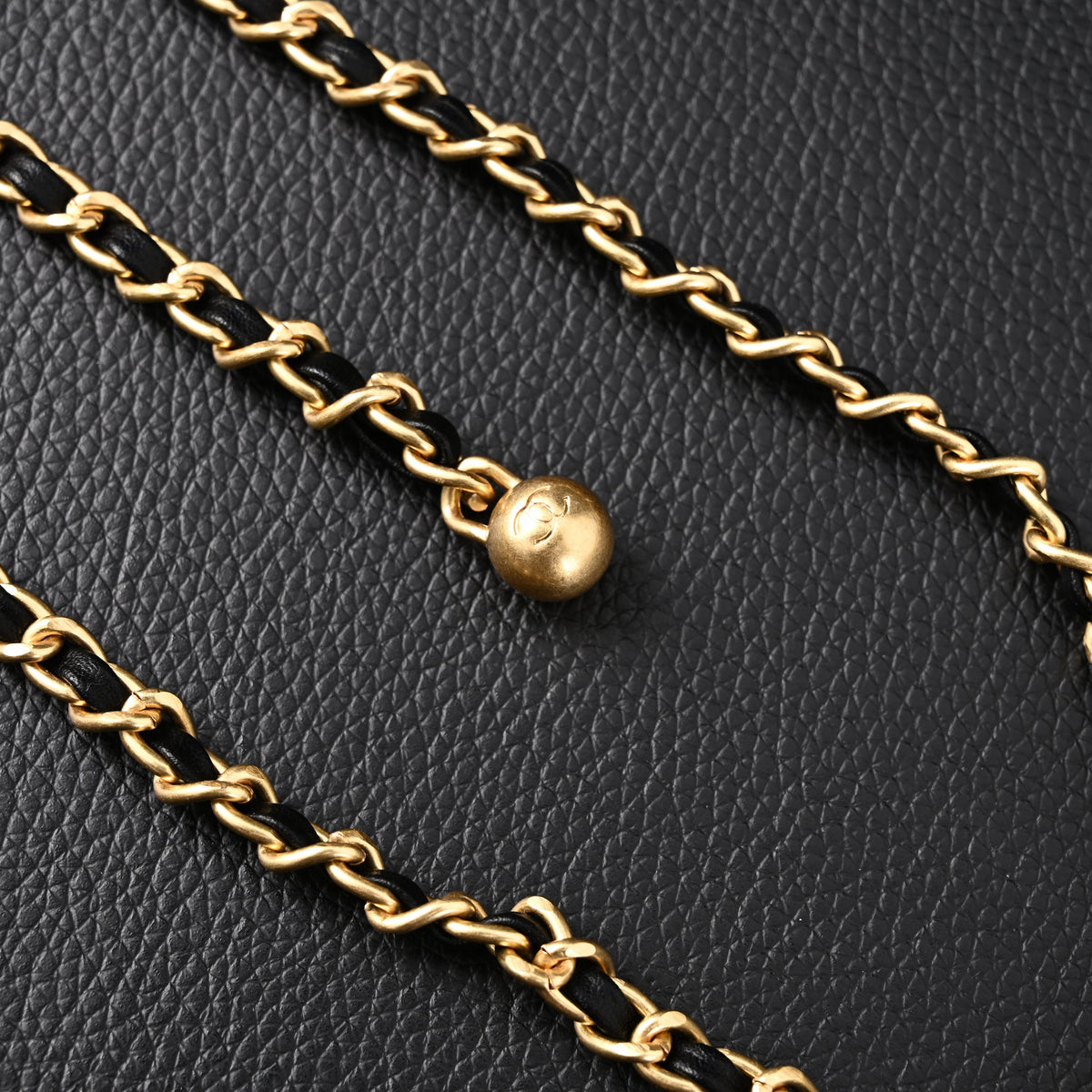 Chanel Classic Flap Mini Bag ¨C Black Quilted Lambskin with Gold-Tone Hardware