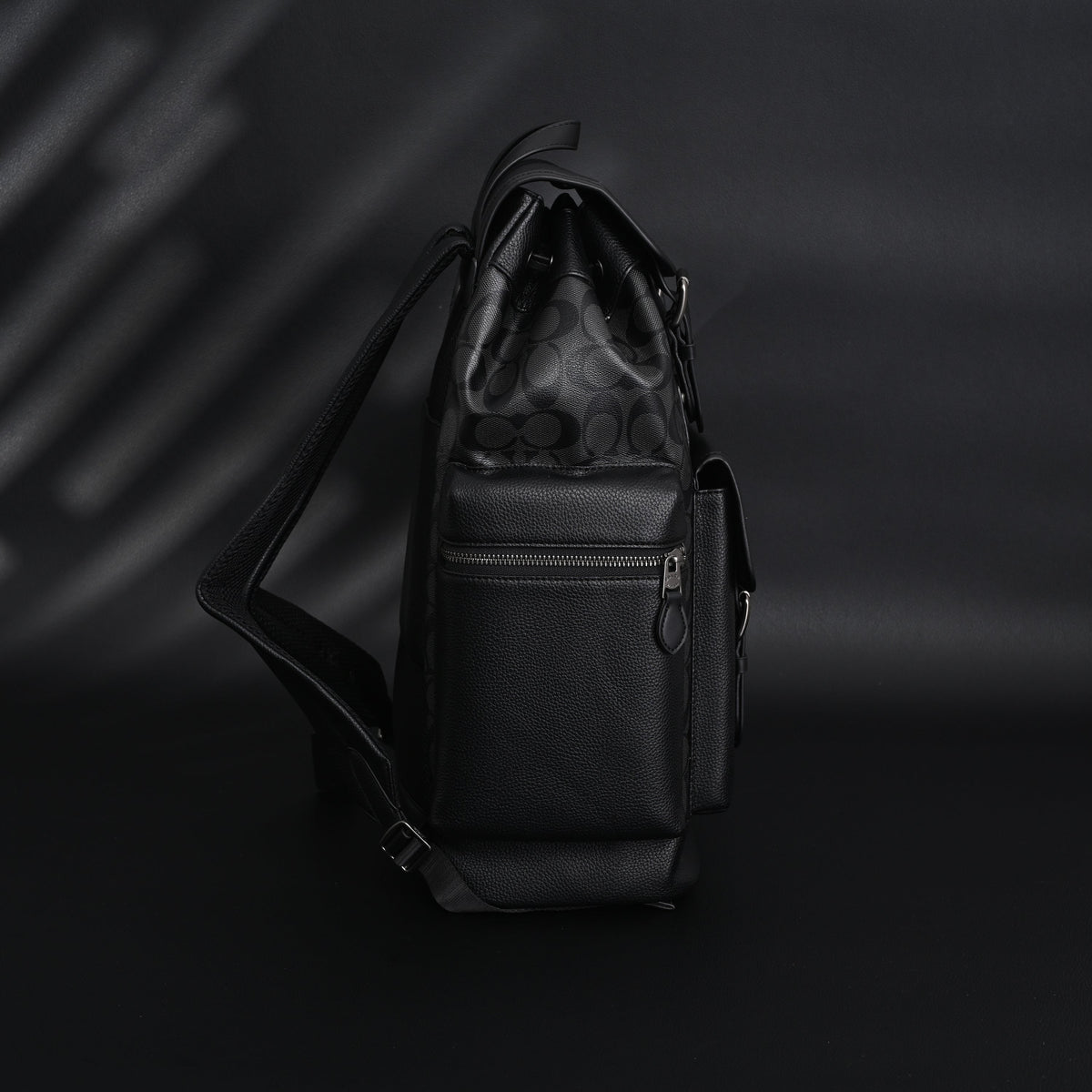 Coach Men¡¯s Leather Backpack ¨C Black Signature Canvas