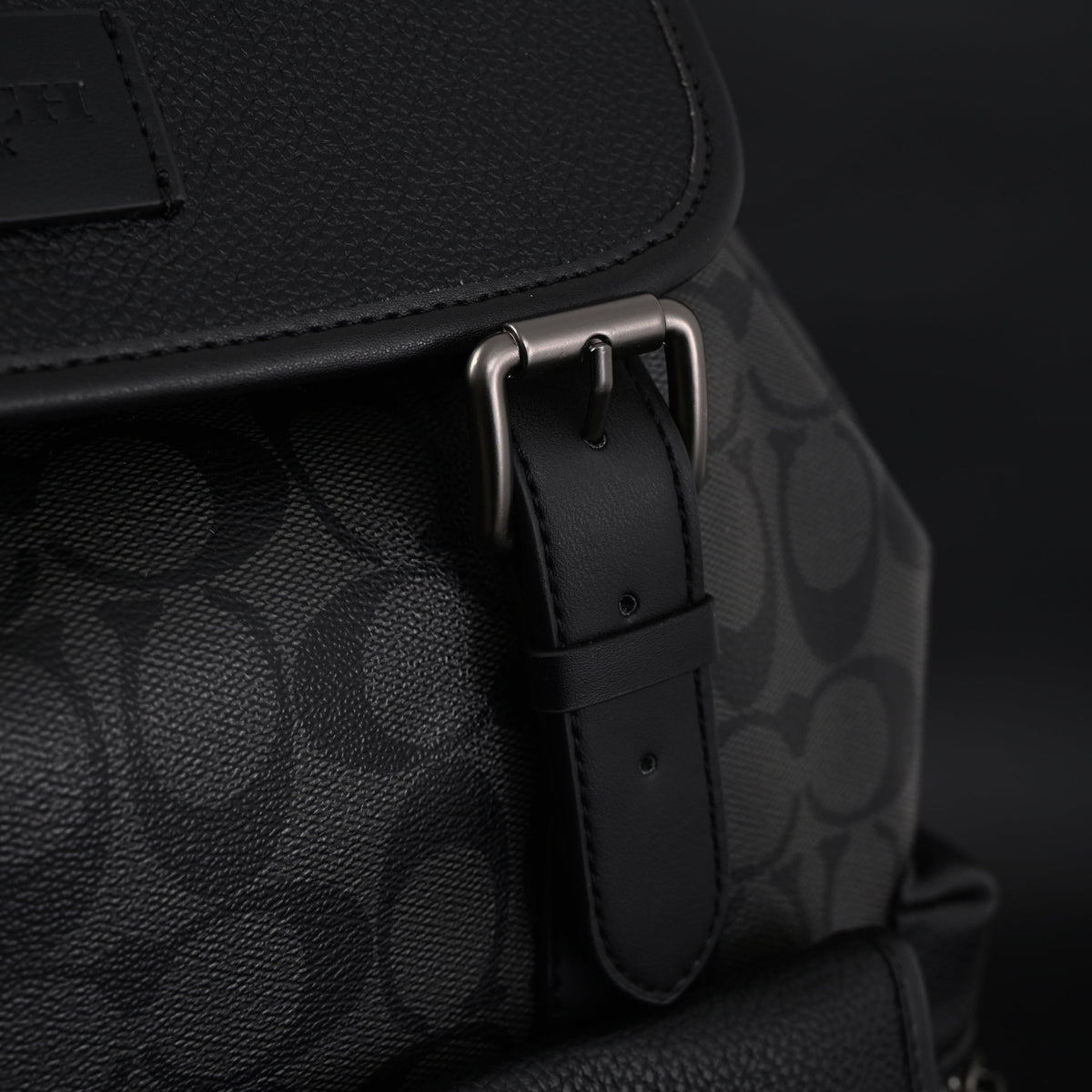 Coach Men¡¯s Leather Backpack ¨C Black Signature Canvas