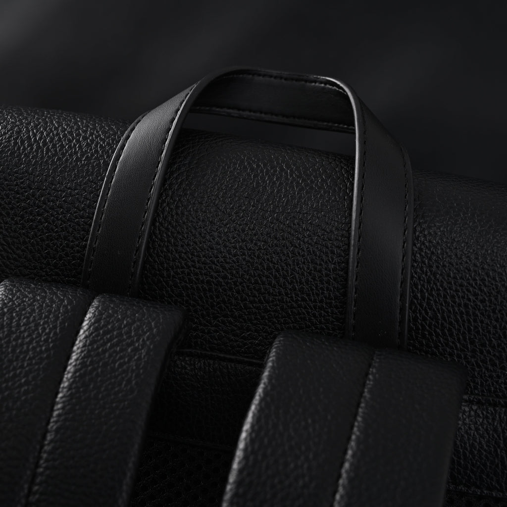 Coach Men¡¯s Leather Backpack ¨C Black Signature Canvas