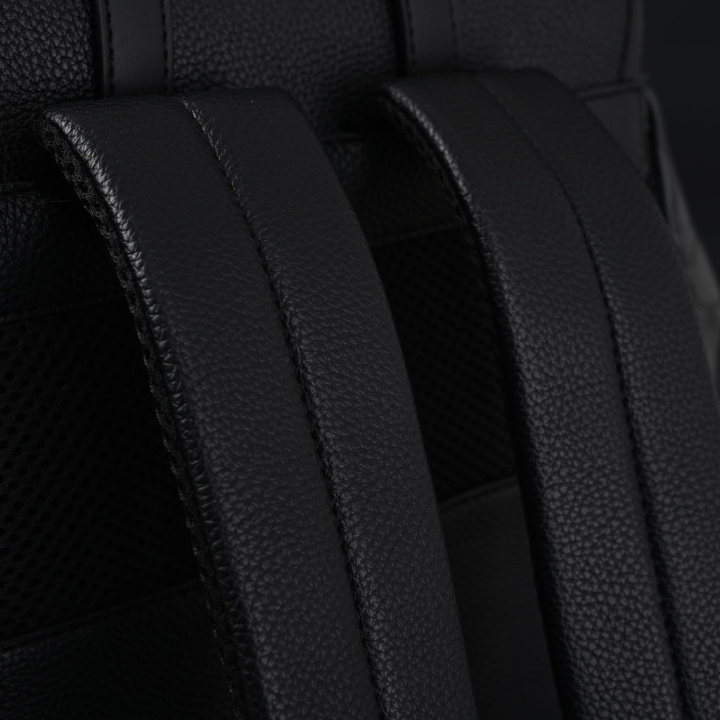 Coach Men¡¯s Leather Backpack ¨C Black Signature Canvas