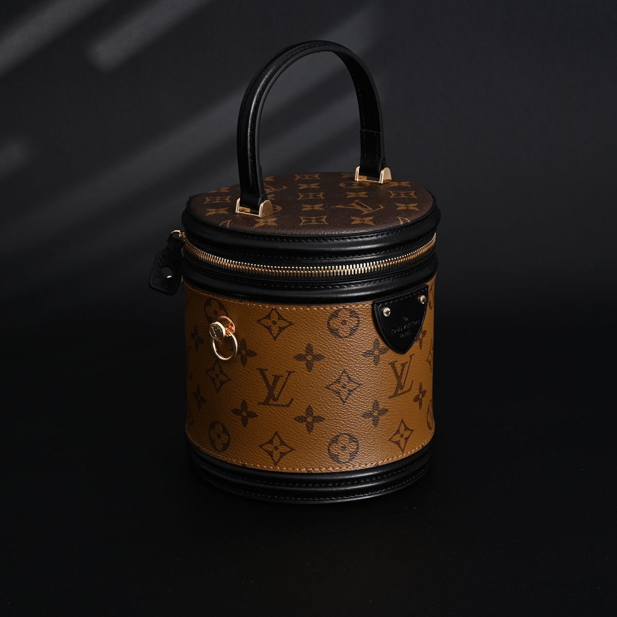 Louis Vuitton Cannes Bag ¨C Monogram Canvas Vanity Case with Top Handle (Small)