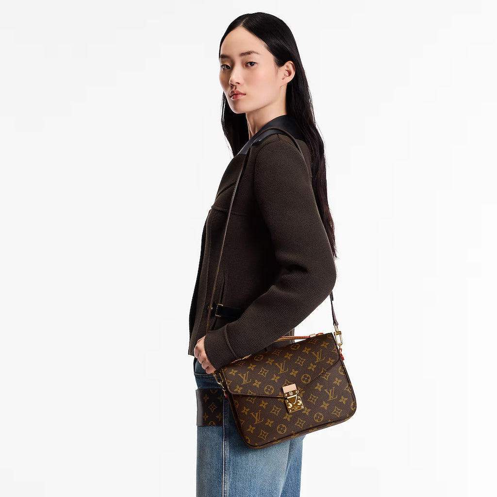 LV Pochette M¨¦tis Bag