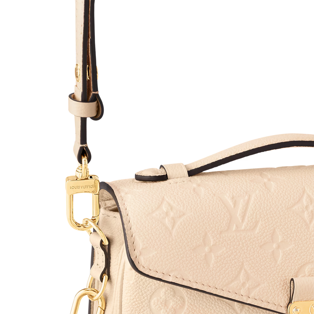LV Pochette M¨¦tis East West Monogram Canvas Handle Crossbody Bag with Chain Strap and Leather Trim (21.5 x 13.5 x 6) cm