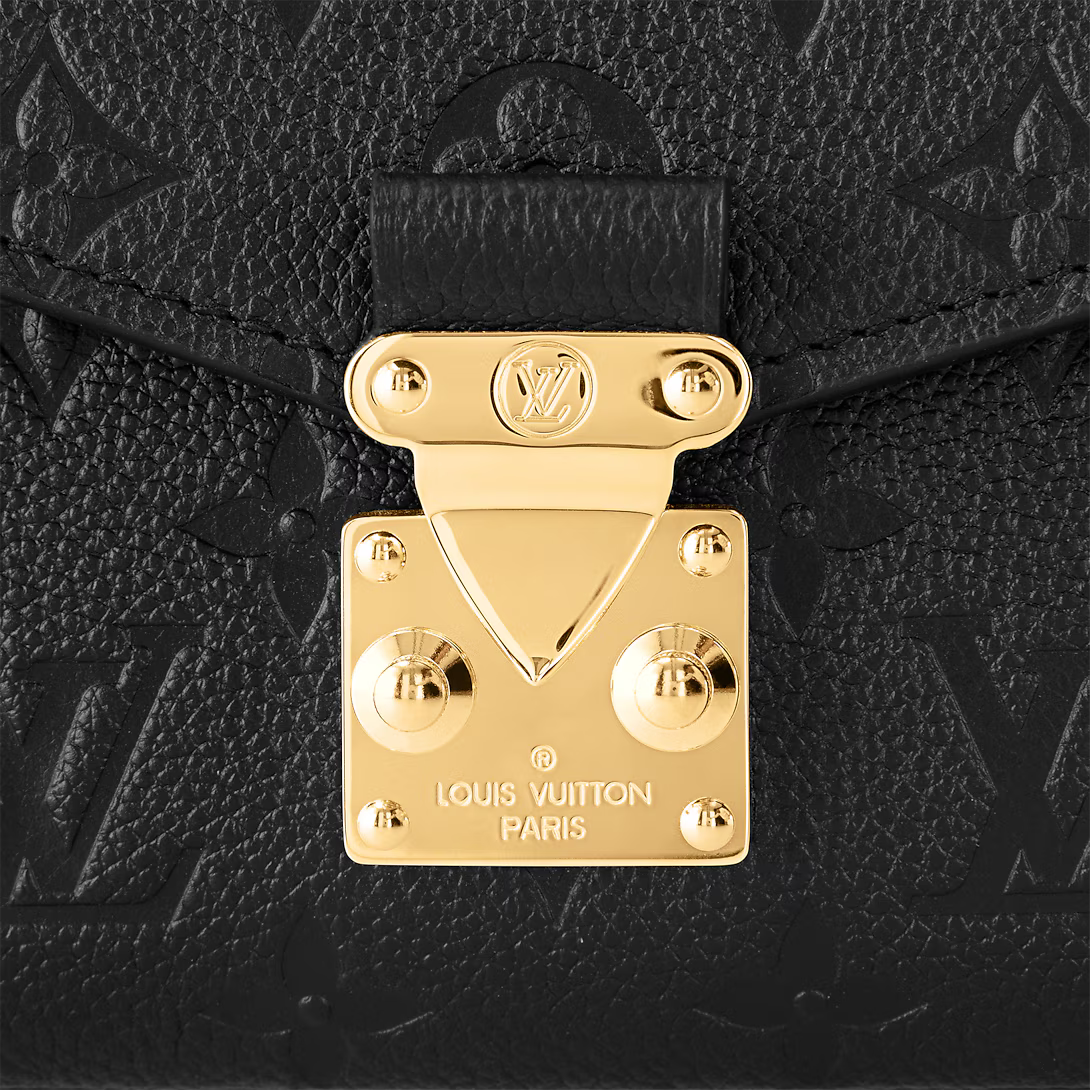 LV Pochette M¨¦tis East West Monogram Canvas Handle Crossbody Bag with Chain Strap and Leather Trim (21.5 x 13.5 x 6) cm